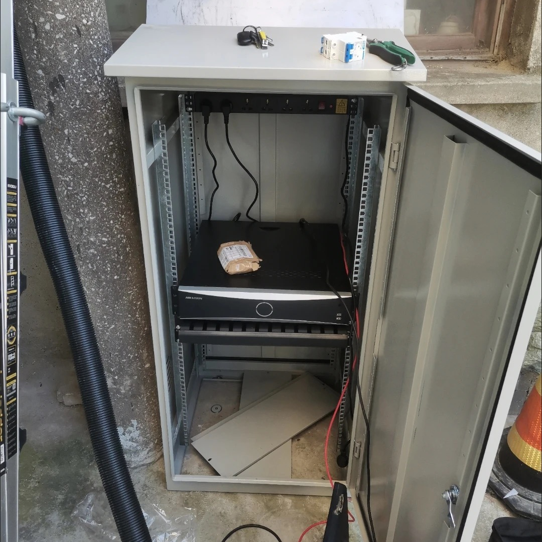 upsシステムの役割は、災害復旧および事業継続性に含まれます